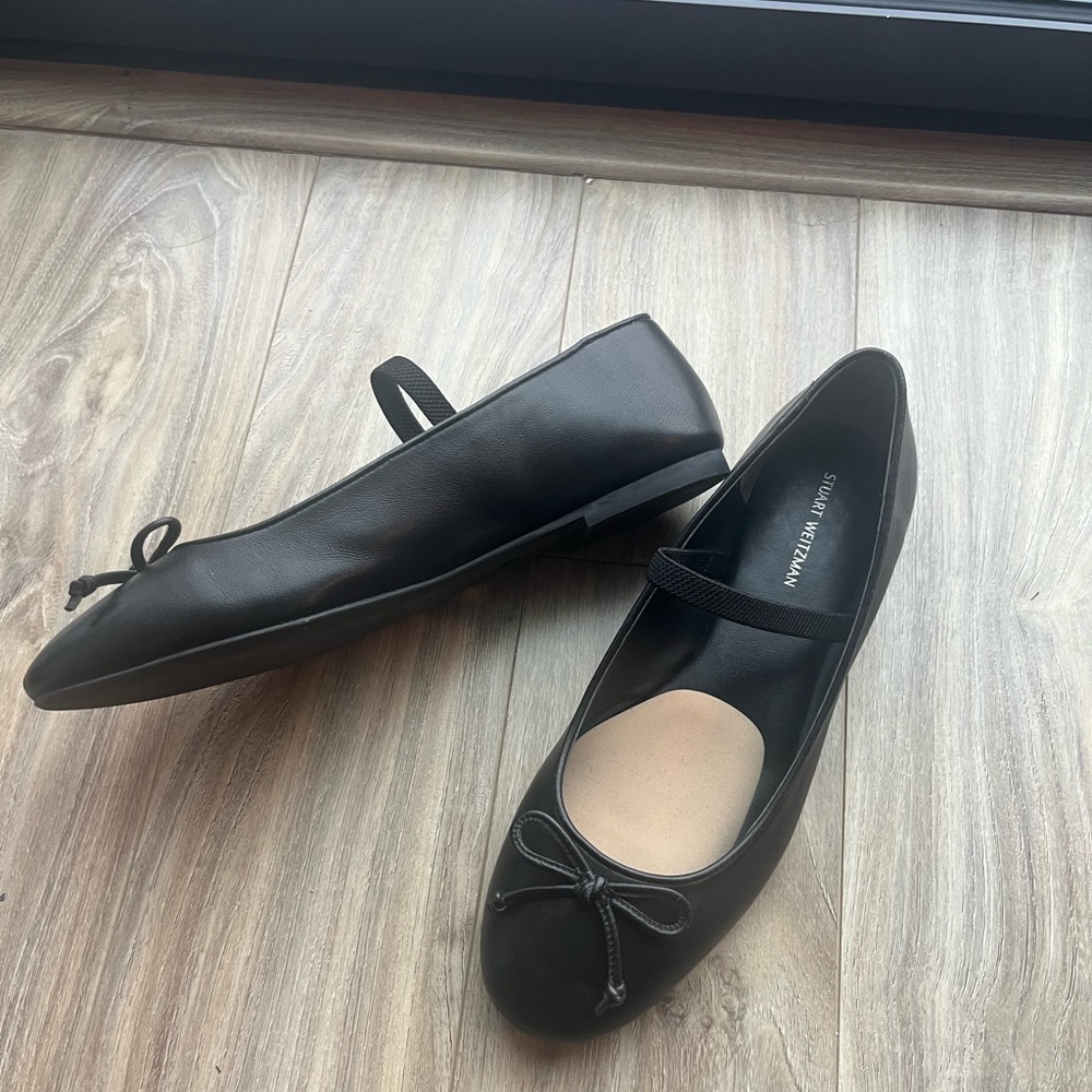 Stuart Weitzman Black Leather Ballet Flats